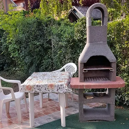Mezeskalacs Apartmanhaz